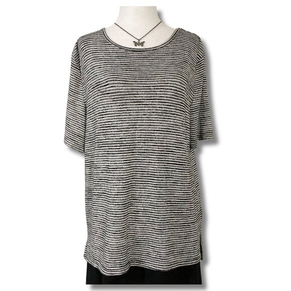 BANANA REPUBLIC Black white striped thin knit top ~ Stretchy MEDIUM LARGE tee - Picture 1 of 11